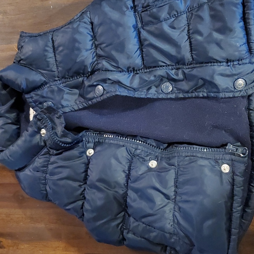 Puffy vest